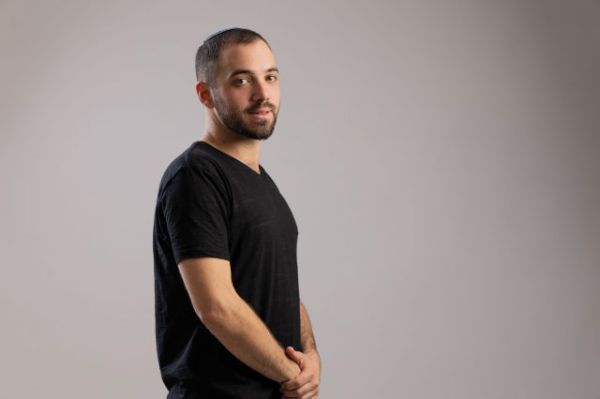 עלי הרטום בסינגל מרענן |  "הכל ירגיש חדש"