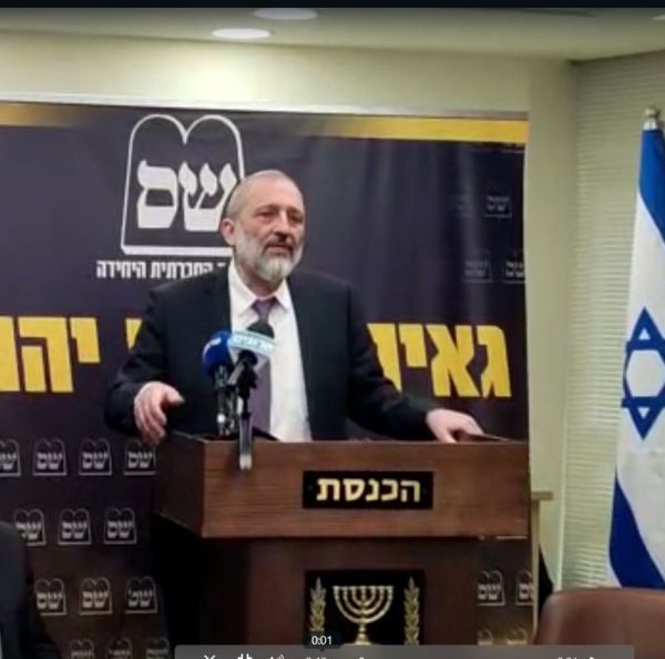 דרעי קורא להידברות: "מתוך מגמה לצמצם פערים"