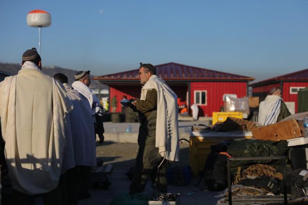 הרב לאו פסק: להמשיך בחילוץ בטורקיה גם בשבת