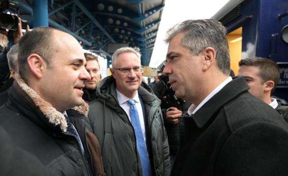 המלחמה באוקראינה: שר החוץ הישראלי מבקר בקייב