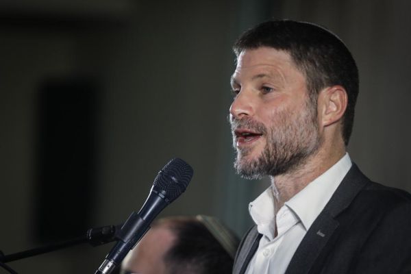 סמוטריץ': יאיר לפיד הכריז מלחמה על מדינת ישראל