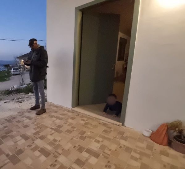 מעצר לפנות בוקר ביצהר: "הילדים התעוררו בבכי"