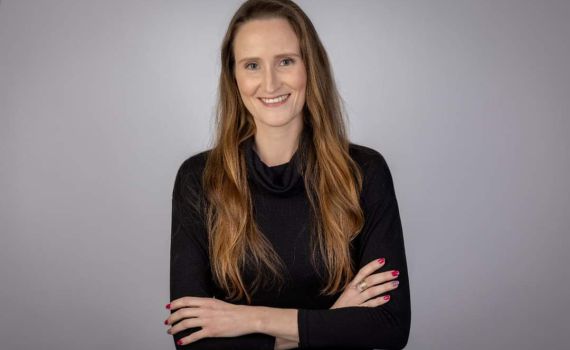 עזיבה בישראל היום. אידית דרויאן מסיימת את תפקידה