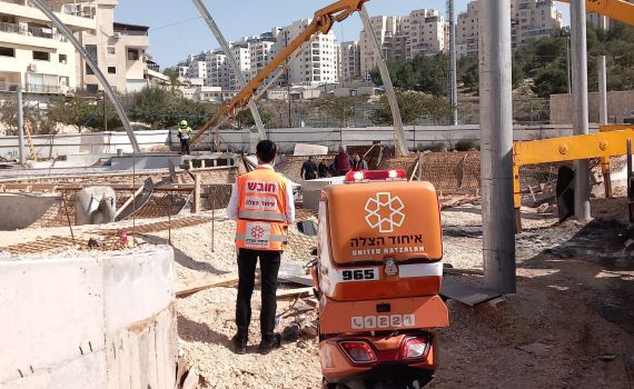 טרגדיה בירושלים: נקבע מותו של פועל שנפל מגובה