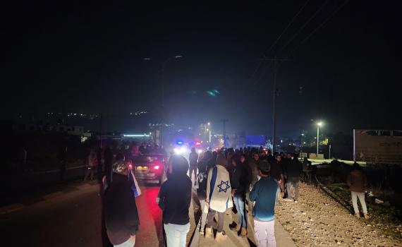 3 פצועים בהפגנה בחווארה; יהודים הציתו רכבים