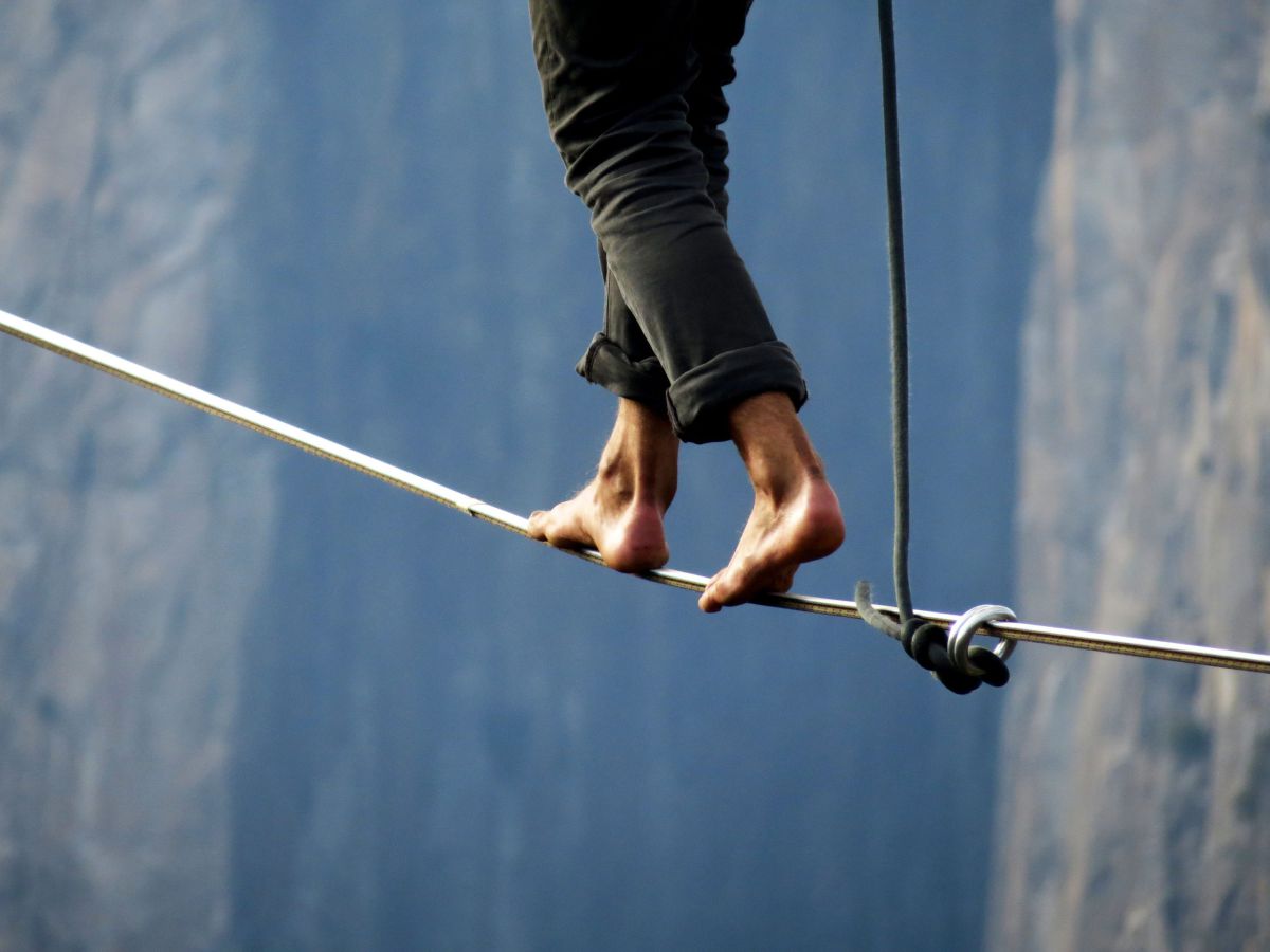 הסיפורים של ר' נחמן שמנותחים באיזמל חד