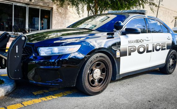 טרגדיה במיאמי: חרדי נורה למוות בתוך רכבו