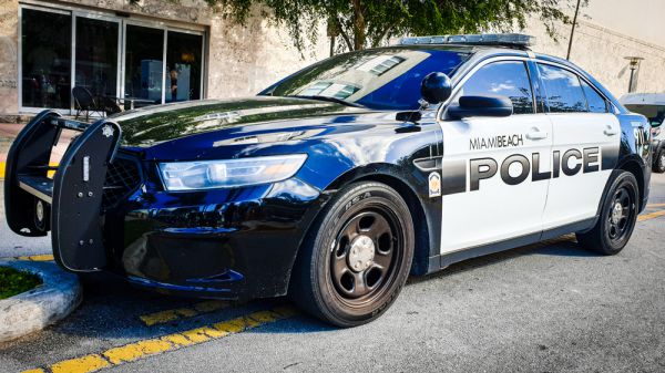טרגדיה במיאמי: חרדי נורה למוות בתוך רכבו