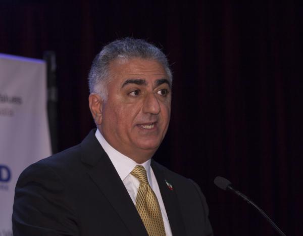 'נסיך איראן' נגד חמינאי: "לאזרחים נמאס מהמשטר"