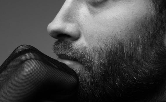 'כל מילה ומילה מספרת את החיים שלי' | ניב דמירל נפתח