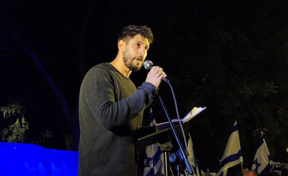 נביא? זה מה שעידן עמדי אמר לפני שנה בדיוק. צפו