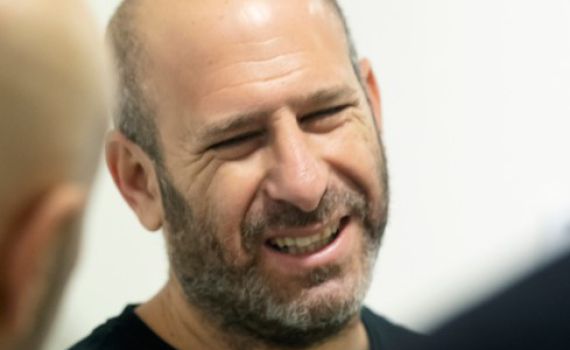 חנוך דאום נשבר: "ניסינו, לא הלך, לא צריך בכוח"