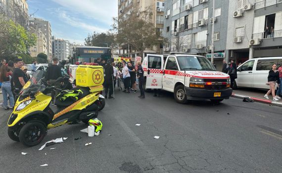 בתוך כשעה: שני פועלי בניין נפגעו במהלך עבודתם