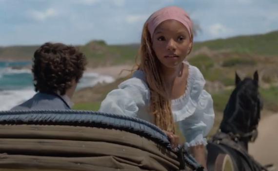 בתוך הים: הטריילר הרשמי של בת הים הקטנה