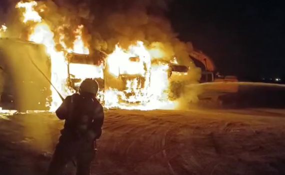 שריפה בבניין בבאר יעקב: 13 פצועים, אחד במצב קשה