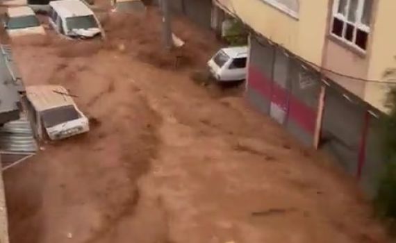 אחרי רעידת האדמה: שיטפונות כבדים בטורקיה