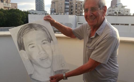 מחווה מרגשת: חיים טופול צייר לאב השכול את בנו