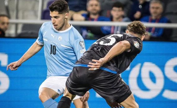 מנור סולמון בישל, לידס הביסה 0:6 ויכולה לעלות היום ליגה