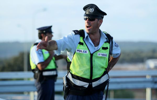 443: עמוד חשמל נפל, הכביש נסגר לשני הכיוונים