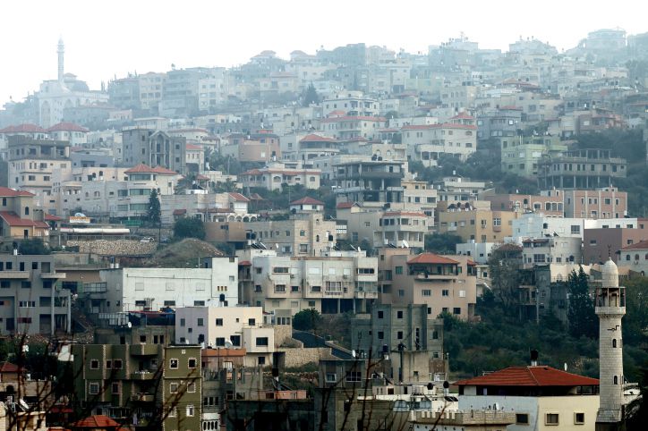 העמותה שציירה כרזות שהאדירו מחבלים – תפורק