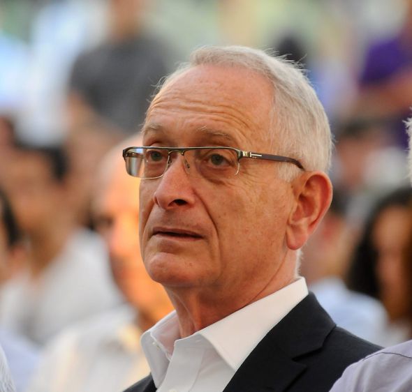 היועמ"שית: ההחלטה להפסיק מנויים לעיתון 'הארץ' - אינה חוקית