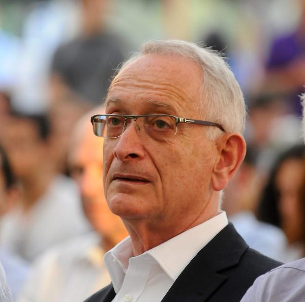 לאחר המכות הכלכליות: עמוס שוקן פרסם הודעת "התנצלות"