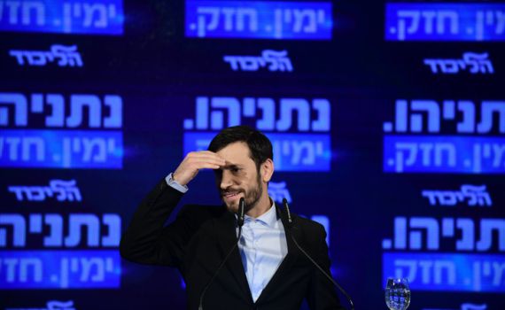 אלירז שדה מתהפך: "מוגבל ומפוחד; סיים את תפקידו"