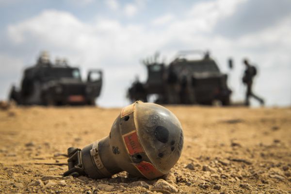 השוטר שהשליך רימון הלם זומן לחקירה במח"ש