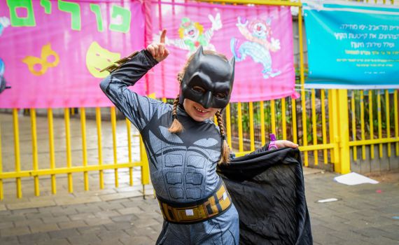 צפו: מצעד התחפושות החרושות של פורים תשפ"ג