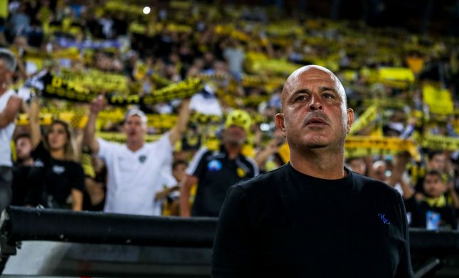 דרמה: מאמן בית"ר ירושלים יוסי אבוקסיס התפטר