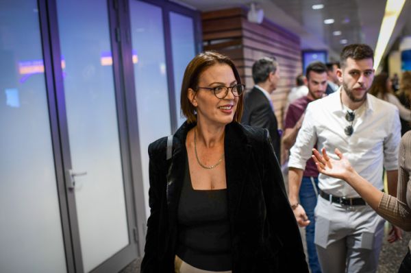 השרה גלית דיסטל התפטרה מהכנסת; זה הח"כ החדש