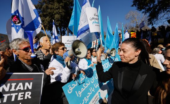 מעודדת אלימות נגד שוטרים? מיכאלי: "לא נורא"