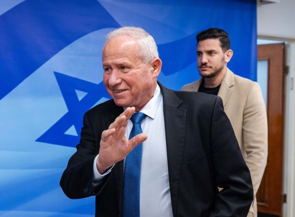 דיכטר מרגיע את הליכוד: "עמדתי עודנה בעינה"