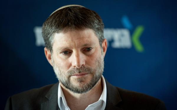 סמוטריץ' תדרך, הרב אריאל מכחיש: "הוא לא דיבר איתי"