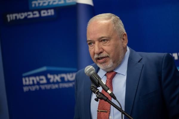 ישראל ביתנו תוקפים: "ממשלת ה-7.10 שוב נגד חיילי צה"ל"