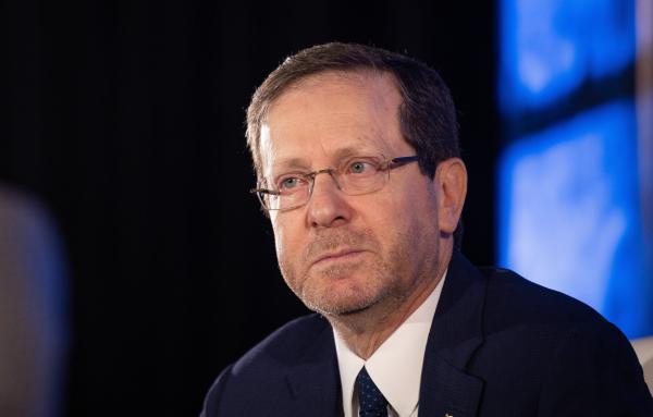 הרצוג מביע תקווה: "בואו ניתן לזה סיכוי"