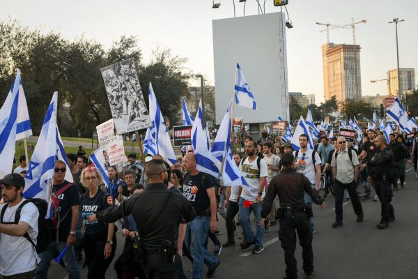 דיווח: עיריית ירושלים נגד מחאת המילואימניקים