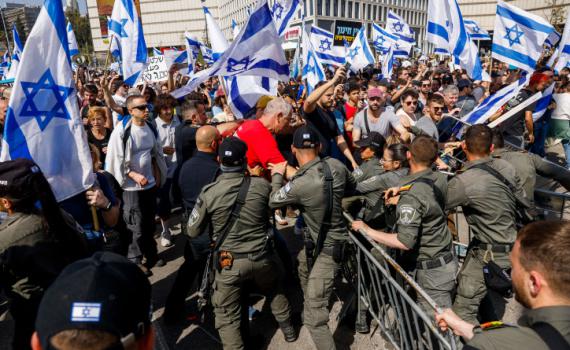 "האנרכיסט הראשי בן גביר": מכת"זית בדרך לאיילון