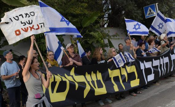 הרב הסרוג פתח בשביתת רעב: המצב מדיר שינה מעיניי