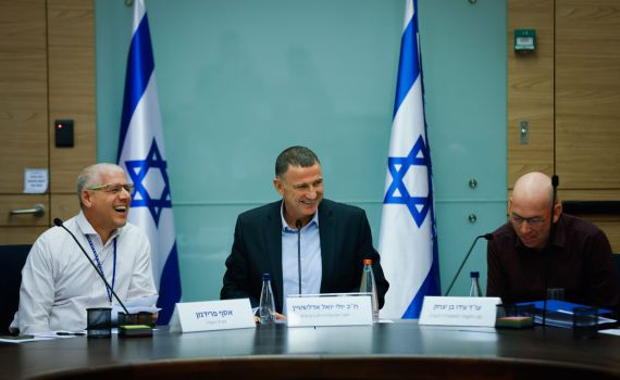 מעצר הלוחמים: ועדת החוץ והביטחון התכנסה לדיון דחוף