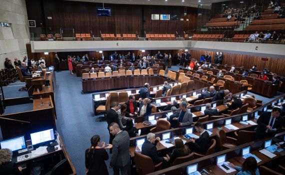 לא רק הרפורמה: האתגרים של הקואליציה בכנס הקיץ