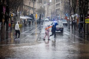 היום: סופות רעמים וגשמים; מחר מהפך נוסף במזג האוויר
