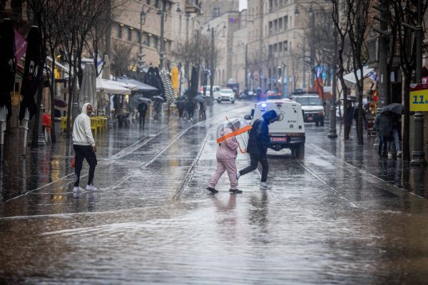 מוכנים? גשמים חזקים, הצפות ושטפונות