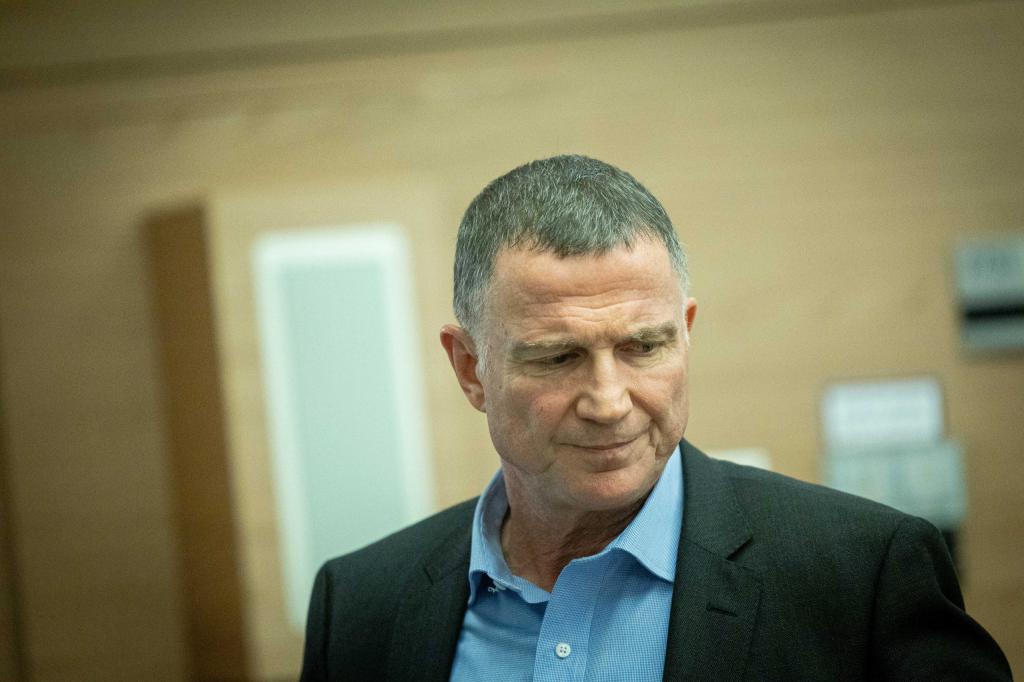 הדובר של אדלשטיין: לא מחויב לאף דיל על חוק הגיוס