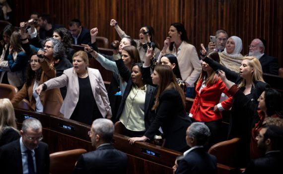 סליחה אישה, אולי נעזור לך אחרי הרצח הבא | דעה