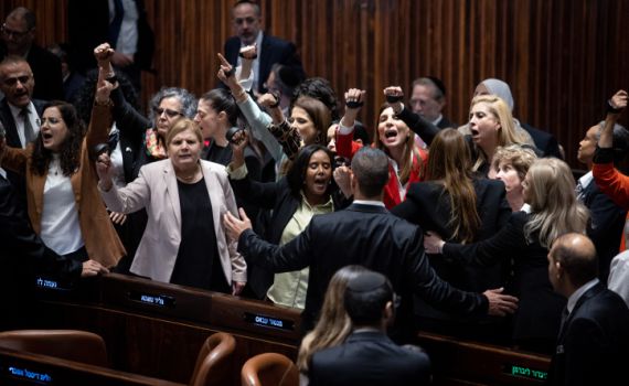 במקום לדחות עדות: האופוזיציה דחתה לנתניהו את הדיון בכנסת
