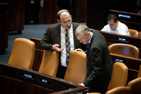 אדריכלי הכישלון לוין ורוטמן צריכים לקחת אחריות