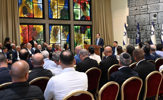 הרצוג בהודעה דרמטית: "קרובים למתווה מוסכם"