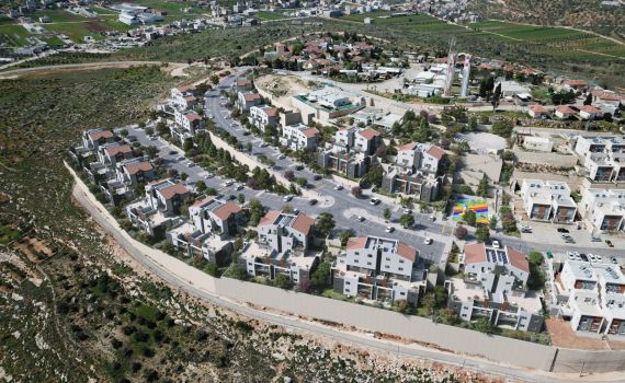 הזדמנות בלעדית להשקעה: בונים עתיד במגדלים