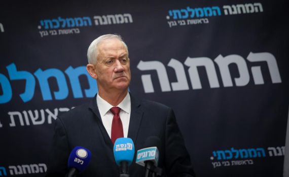 גנץ: "קורא למשפטנים – אל תסכימו להתמנות לעליון"